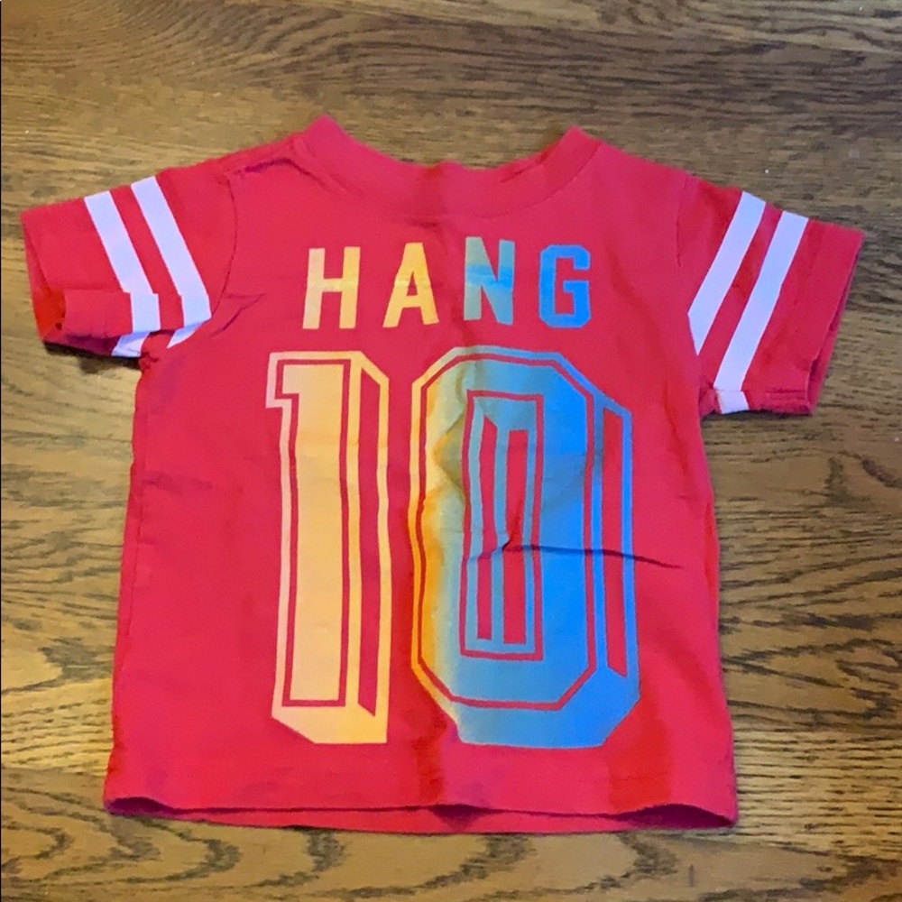 Peek tshirt